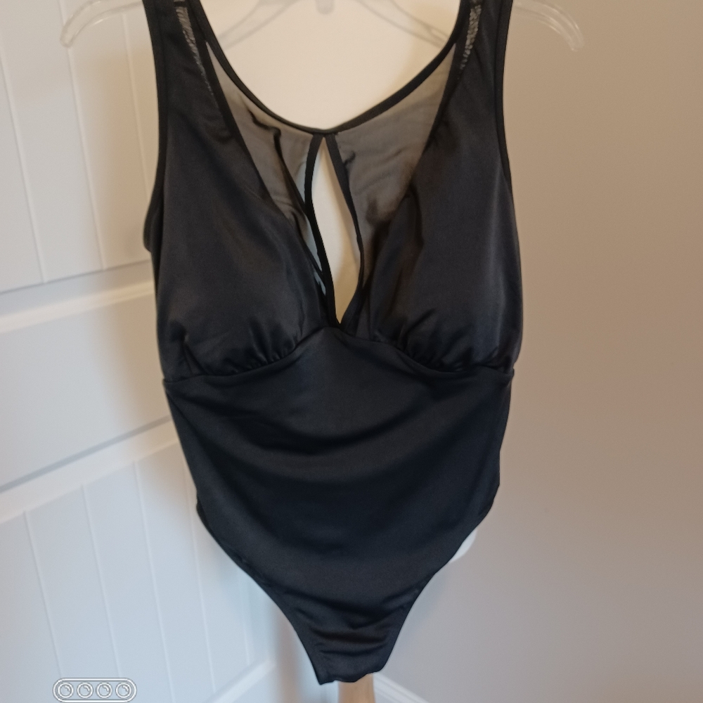 TIME AND TRUE ONE PIECE SWIMSUIT SZ 1X 16W-18W BLACK
